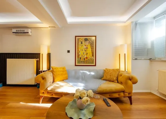 Cosy Cihangir Apartment